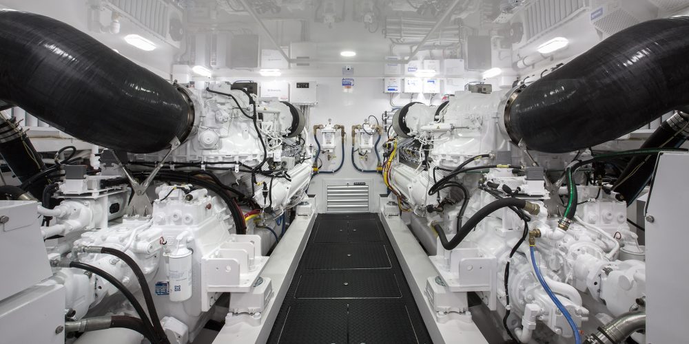 21Viking-80-Engine-Room